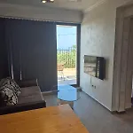 아파트 Ivon